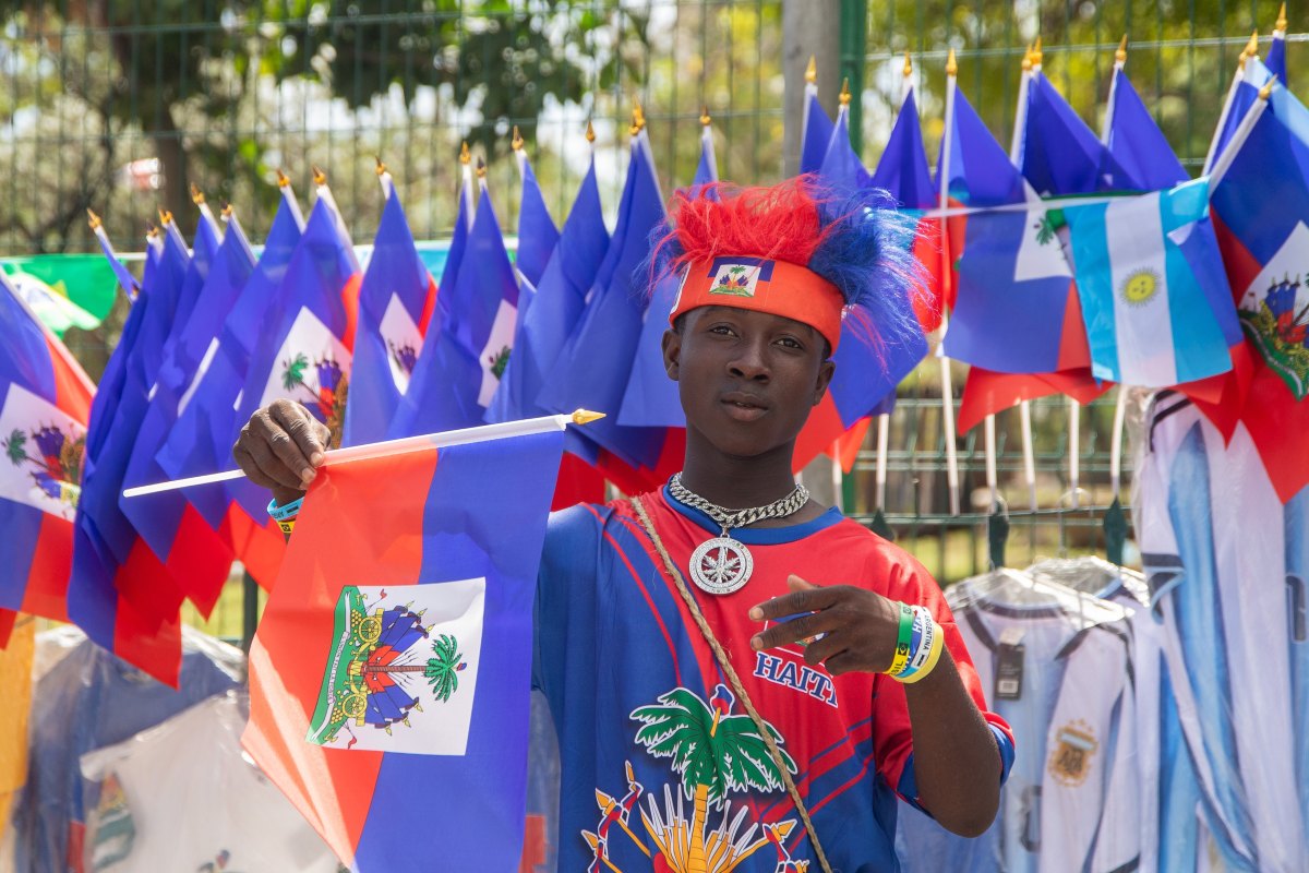 Couleurs nationales : le bleu et le rouge partout pour le Mondial